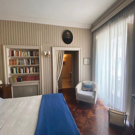 Royal Apartment In San Domenico Maggiore Napoli Eksteriør billede