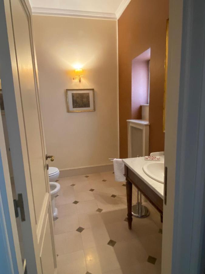 Royal Apartment In San Domenico Maggiore Napoli Eksteriør billede