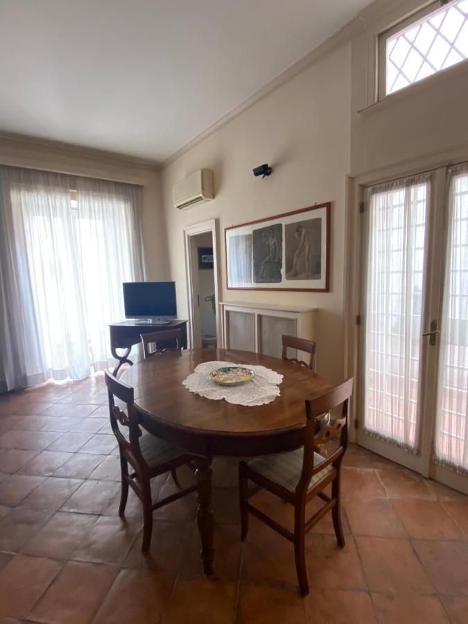 Royal Apartment In San Domenico Maggiore Napoli Eksteriør billede