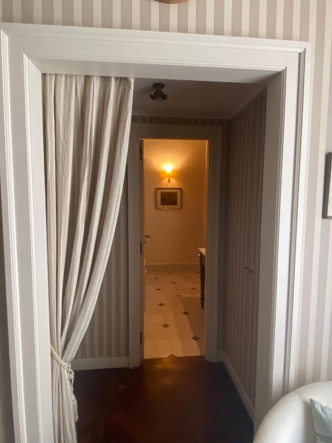 Royal Apartment In San Domenico Maggiore Napoli Eksteriør billede